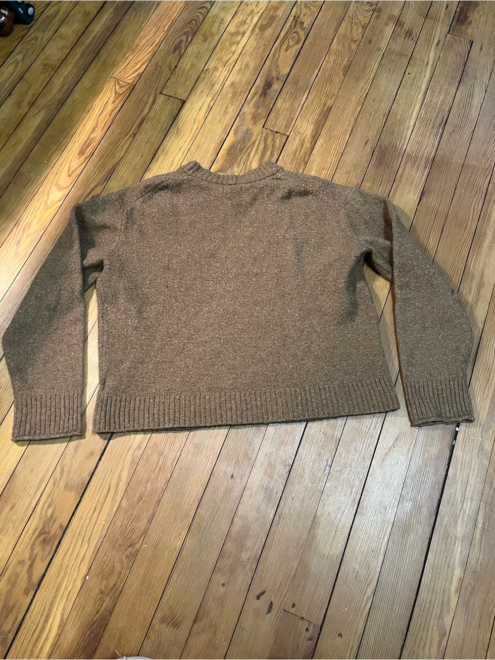 Women’s capsules brown American eagle sweater size small